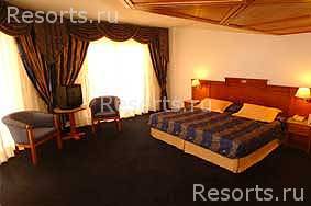 Aeneas Hotel 12
